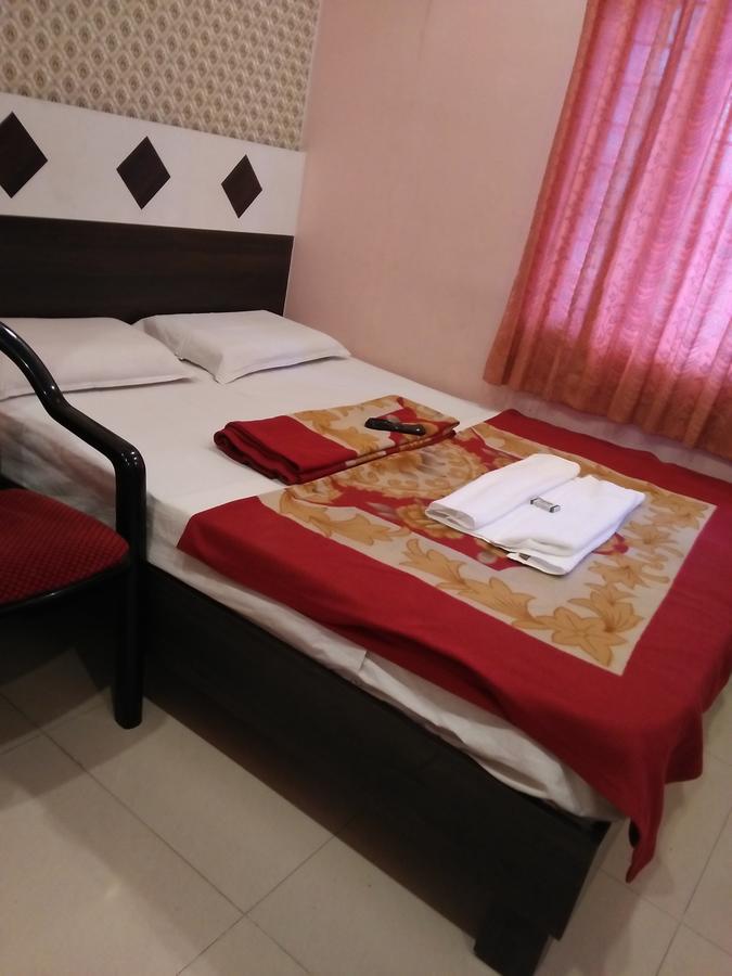 Hotel Sangeeth Lodging Mysore Exterior photo